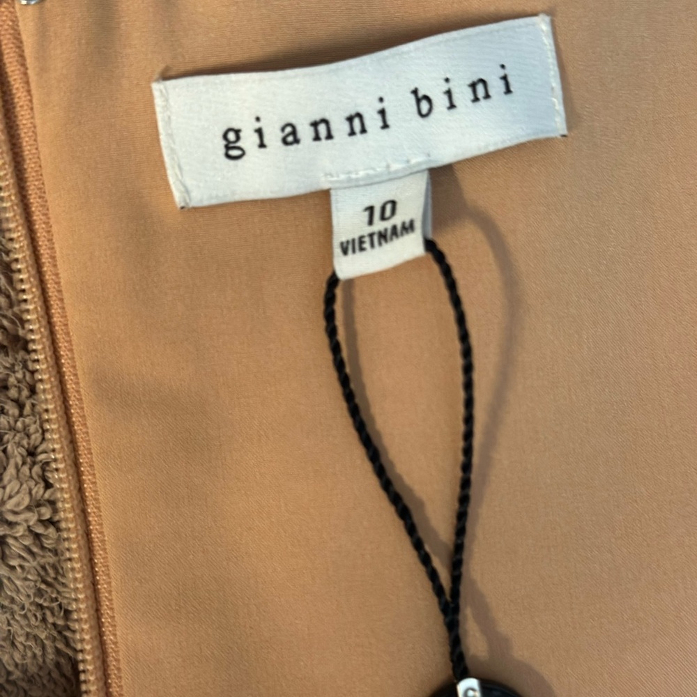 Gianni Bini Camel Dress